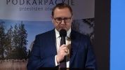 Paweł Wais - Dyrektor Departamentu Rozwoju Regionalnego z mikrofonem w ręce